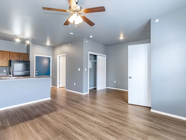 Falcon Studio 495 sq ft Living