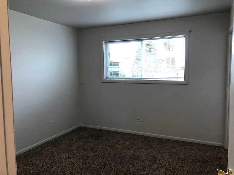 2713 Luther Dr — Photo 11