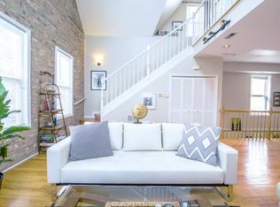 1371 W Crystal St APT D, Chicago, IL 60642