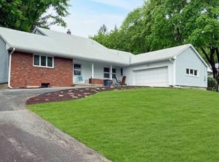 12 Unneberg Ave, Succasunna, NJ 07876