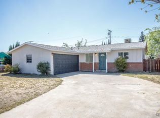 1227 Atkins Way, Porterville, CA 93257