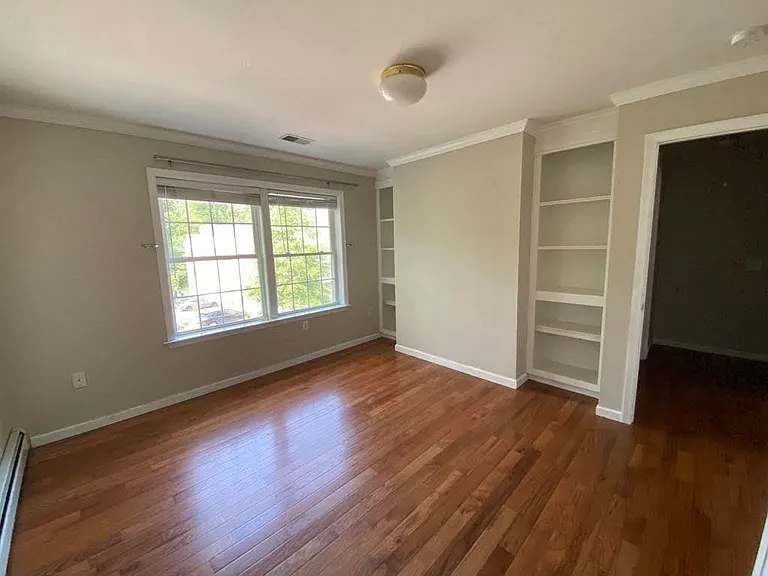 37 Glen Ave #28 — Photo 6