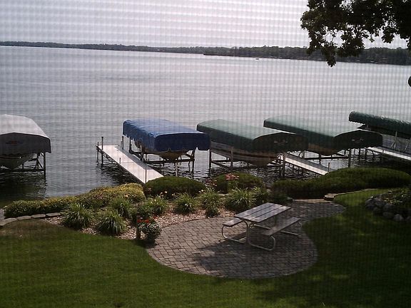 3rd image of 151 Lake Ave N APT 201A