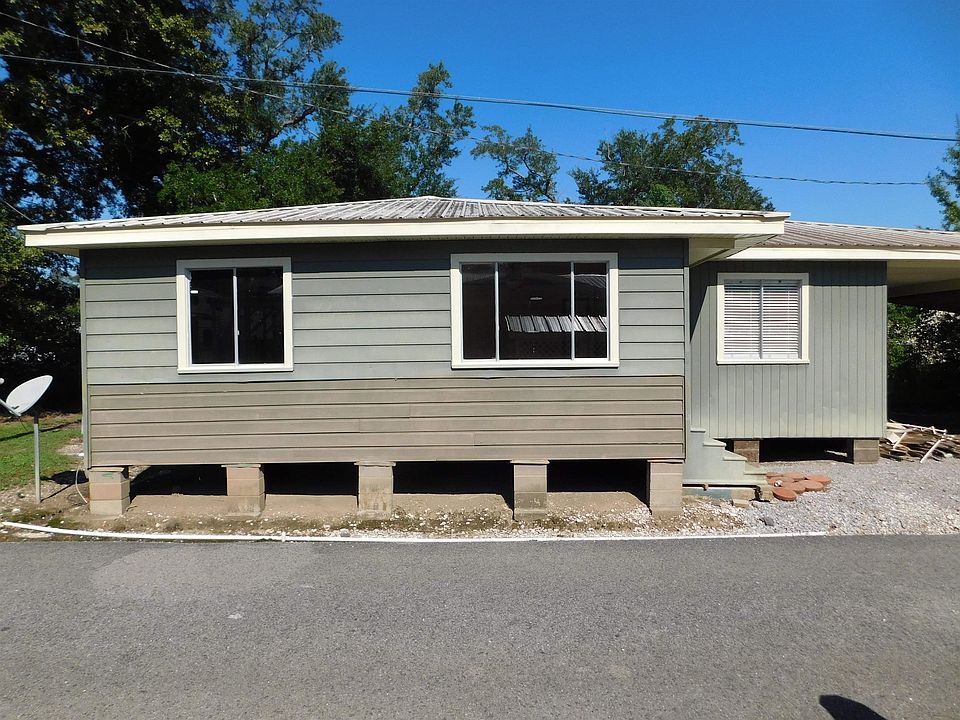 1st image of 168 W 182nd Pl