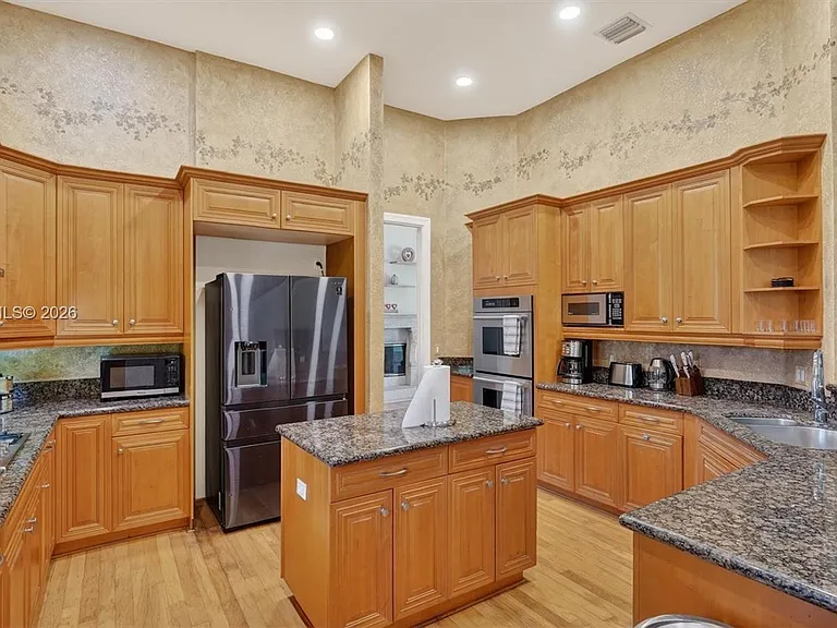 5960 NW 79th Way — Photo 13