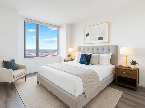 1524 Sheepshead Bay Road image 2 of 21