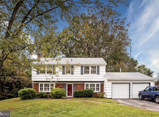 12417 Rustic Hill Dr, Bowie, MD 20715