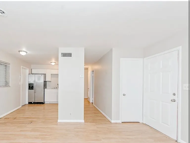 510 Brighton Way — Photo 7