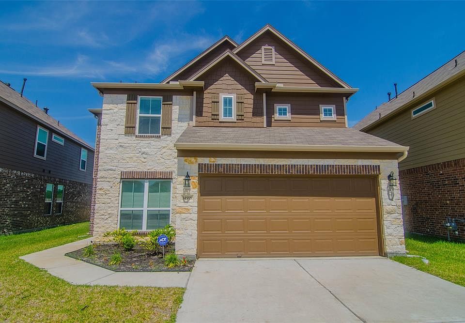 1st image of 14918 Hope Hills Ln