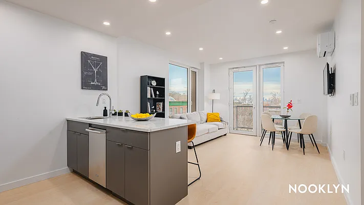 Rented by Nooklyn NYC LLC | media 84