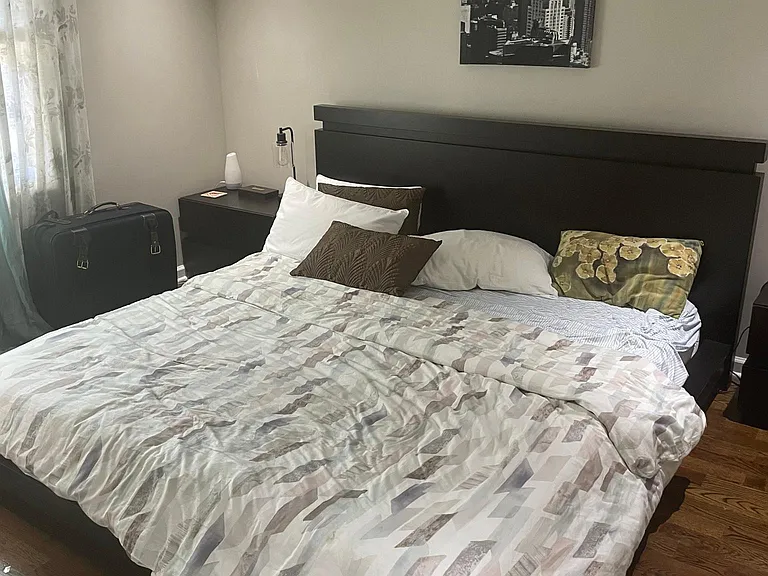 24 Evelyn Pl — Photo 9