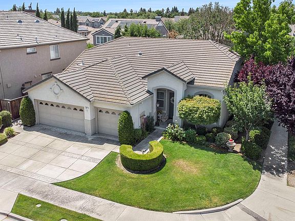 4th image of 994 Country Glen Ln