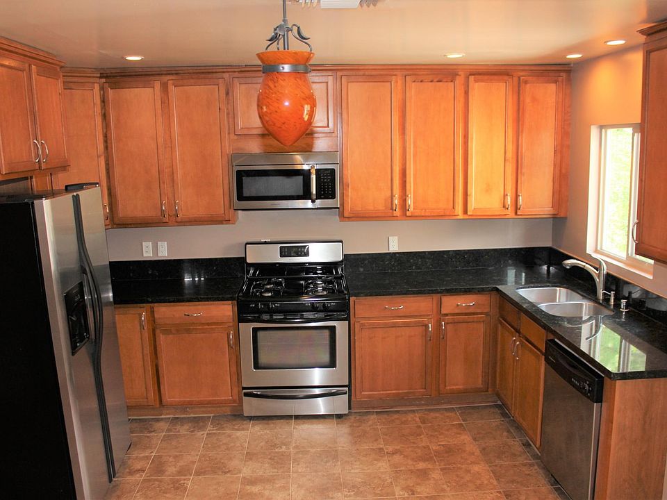 1st image of 11012 Fruitland Dr APT 8