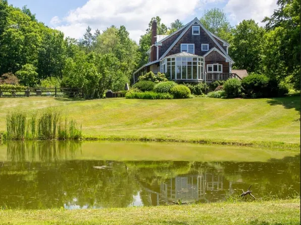 49 New Concord Road, Chatham, NY 12037
