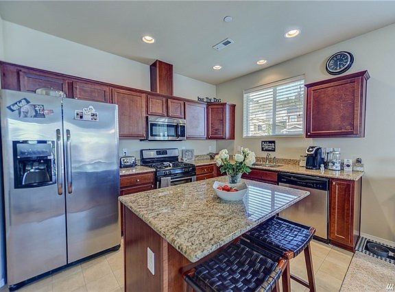 3rd image of 11015 178th Avenue Ct E