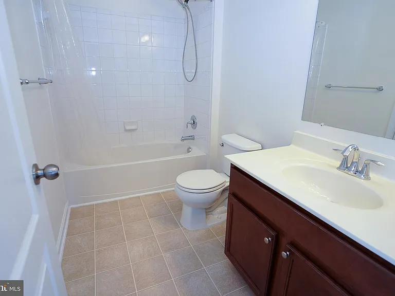 7810 Quidditch Ln — Photo 18