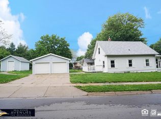 5143 Orchard St, Lincoln, NE 68504