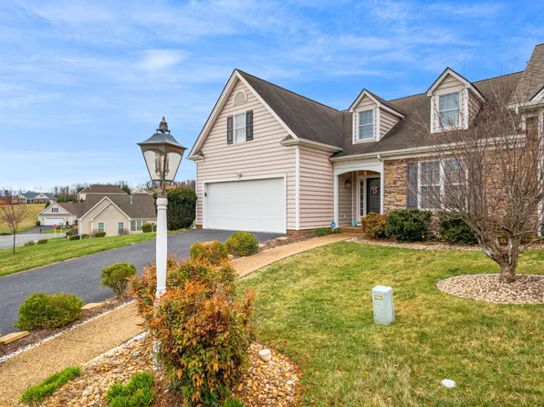 35 Buckingham Cmn, Waynesboro, VA 22980