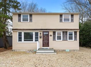 22 E 22nd St, Brant Beach, NJ 08008