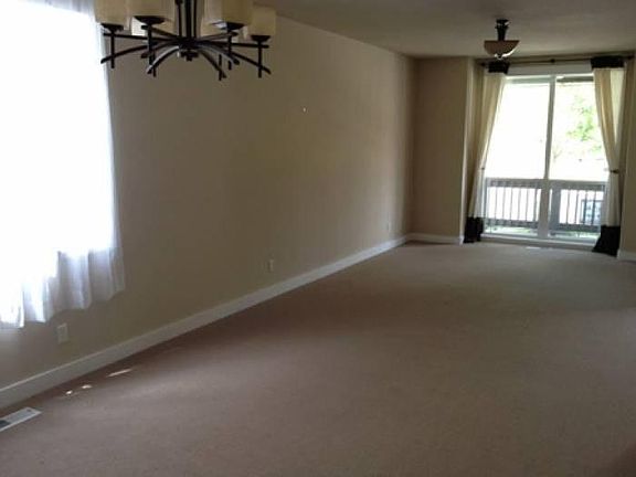 Living Room-Dining Room