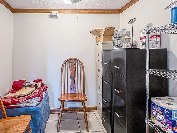 4th image of 24 Cherry St