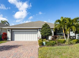 348 Sandcrest Cir, Sebastian, FL 32958