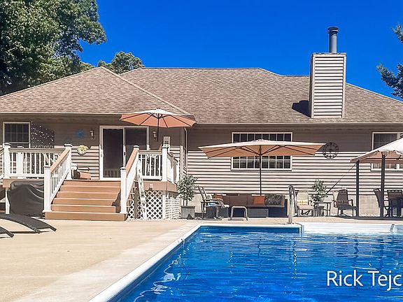 4th image of 2055 Rambling Oak Dr