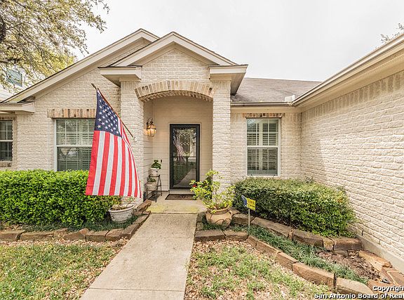 2nd image of 21112 Pedregoso Ln