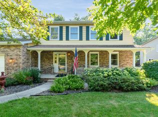 5100 Stony Creek Dr, Midland, MI 48640