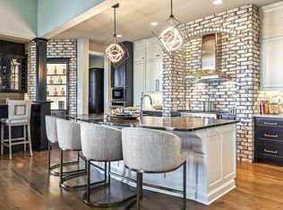 2801 W 175th Pl, Overland Park, KS 66085