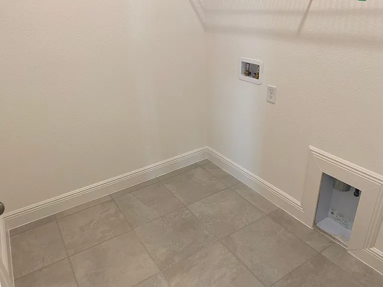 4842 Gilded Jewel Dr — Photo 14