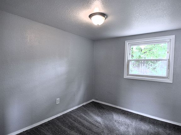 4th image of 205 S Garfield Ave
