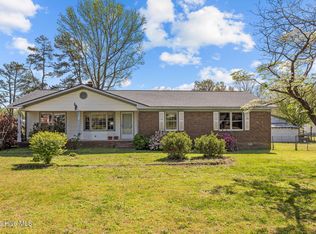4021 Sunny Lane Dr, Ayden, NC 28513
