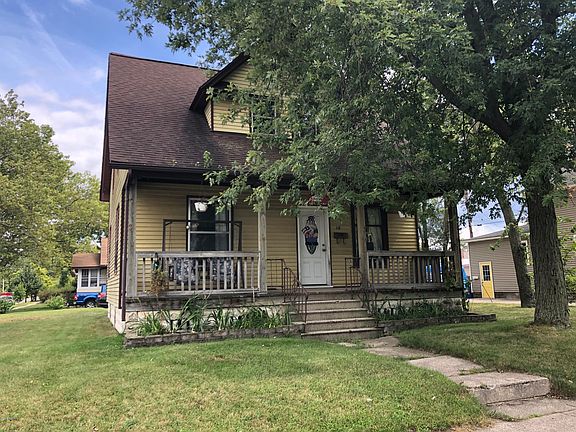 4th image of 18 N Ferry St