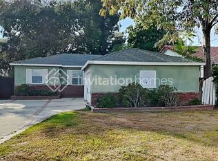 7327 Newcastle Ave, Reseda, CA 91335