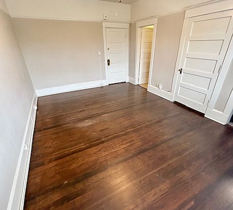4th image of 2004 C St APT 14