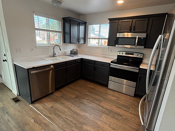 2nd image of 6197 Yates Ct