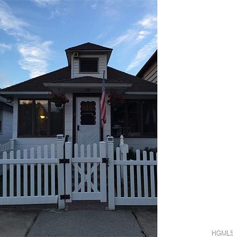 1st image of 744 Wilcox Ave