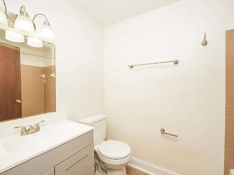 9471 Madison Ln — Photo 11