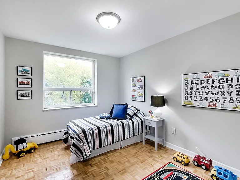 460 Eglinton Ave E #503 — Photo 77