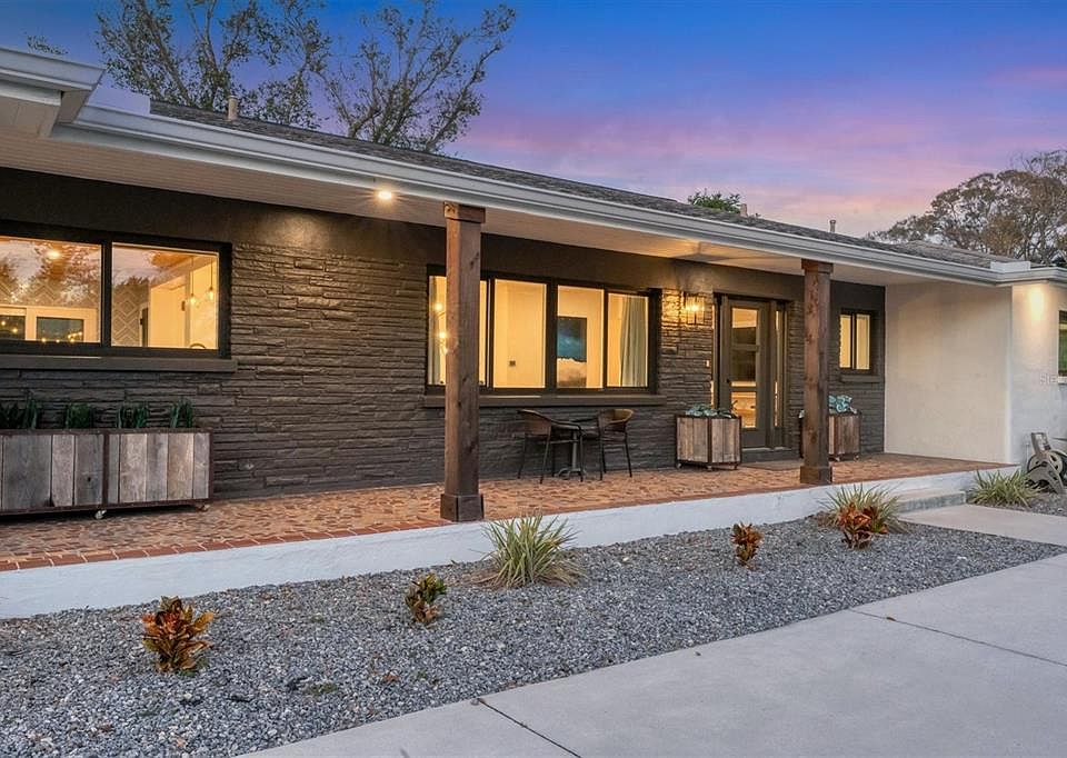 1st image of 2411 VALENCIA DRIVE