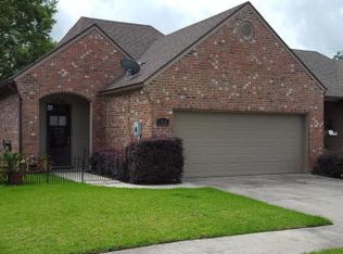 116 Oakbend Dr, Lafayette, LA 70506