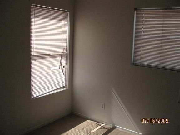 3rd image of 14998 W Heritage Oak Way