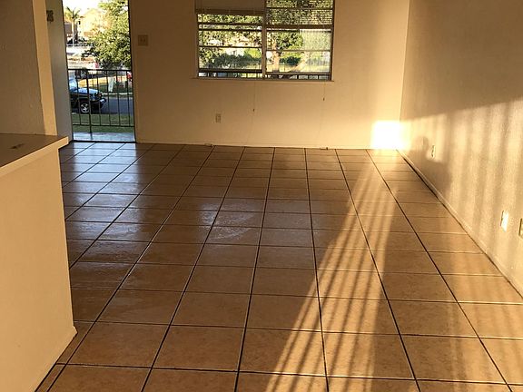3rd image of 4717 N 11th St McAllen Tx 78504 #28