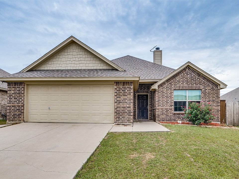 2005 Maxwell Ct, Aubrey, TX 76227 Zillow