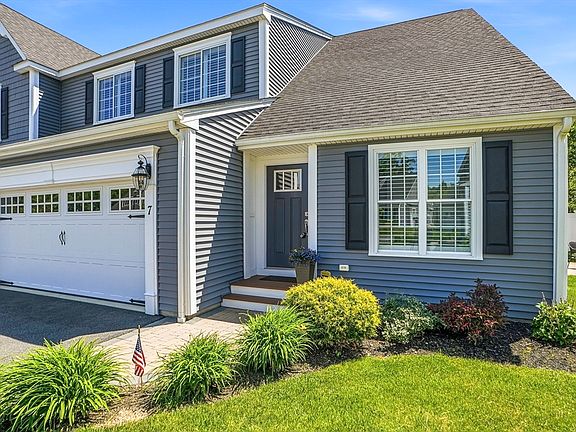 2nd image of 7 Cain Cir #7