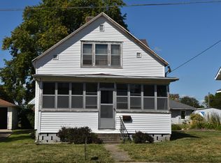 149 W Main St, El Paso, IL 61738