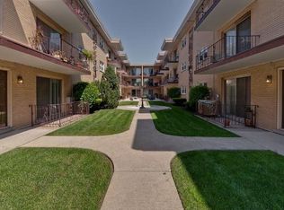 4825 N Central Ave APT 302, Chicago, IL 60630