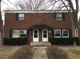 611 Waukegan Rd, Deerfield, IL 60015