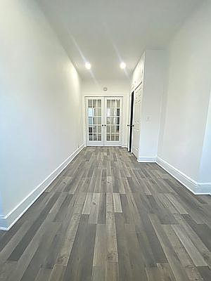 3rd image of 21-59 42nd St #1R